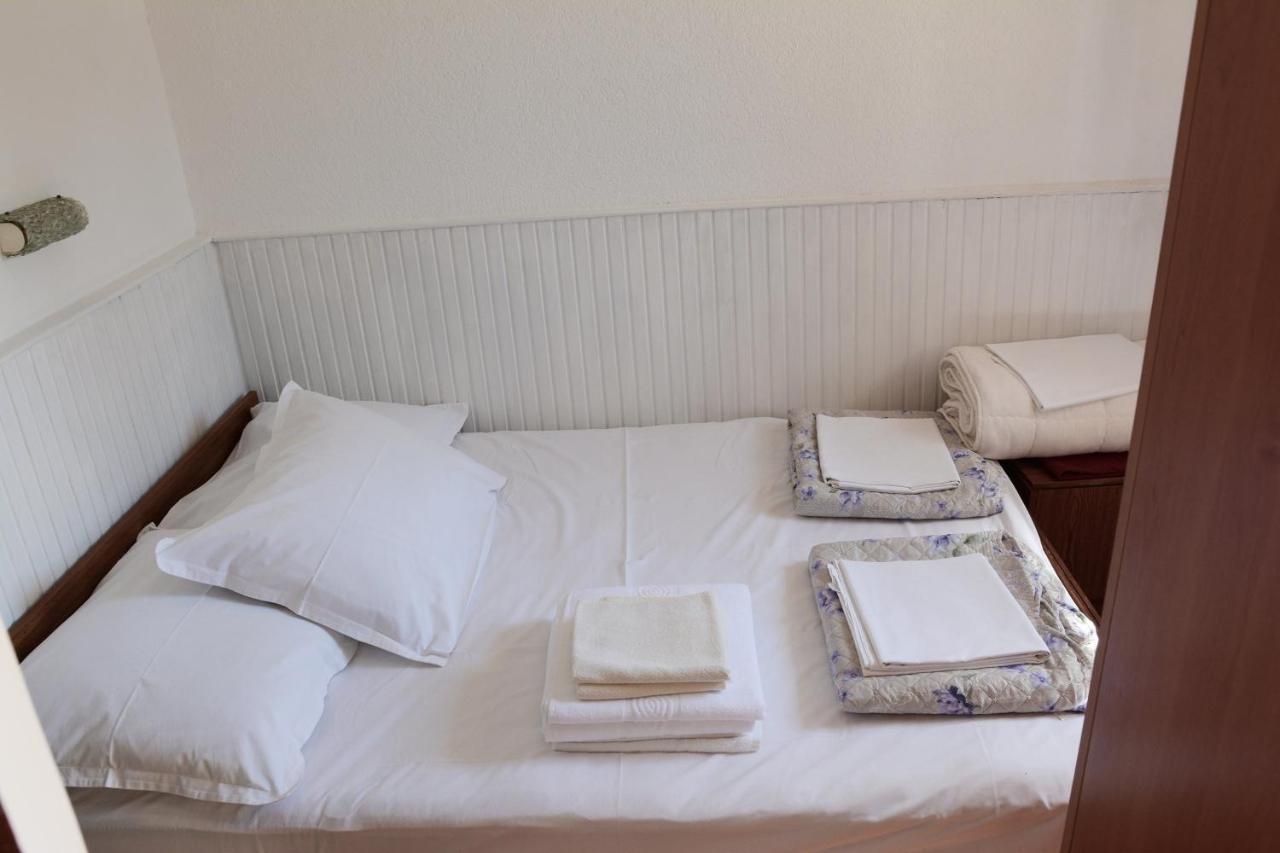 Holiday House Punta Blue & Orange 5M From The Sea, Island Cres Пунта-Крижа Экстерьер фото